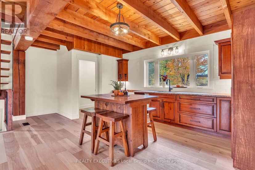 650 Widdifield Station Road — photo 14 of 40