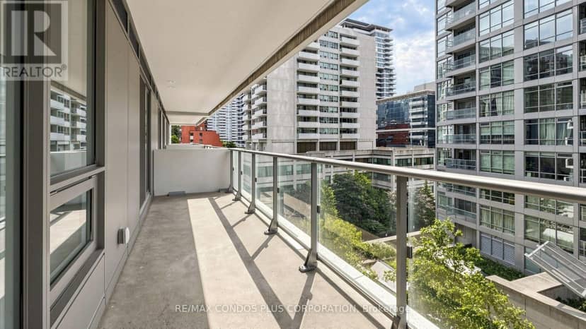 506 - 2221 Yonge Street — photo 31 of 40