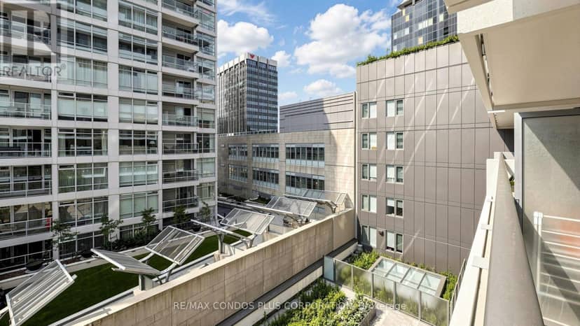 506 - 2221 Yonge Street — photo 33 of 40