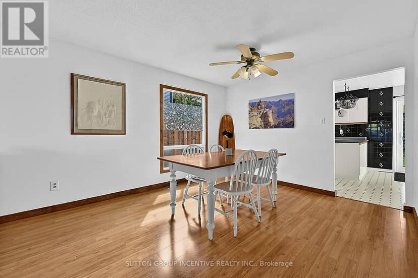 38 Trillium Crescent — photo 13 of 37