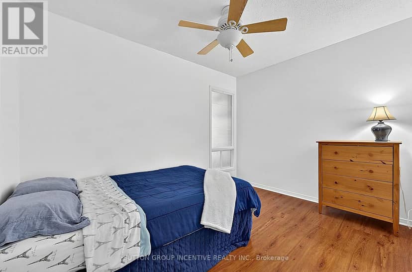 38 Trillium Crescent — photo 20 of 37