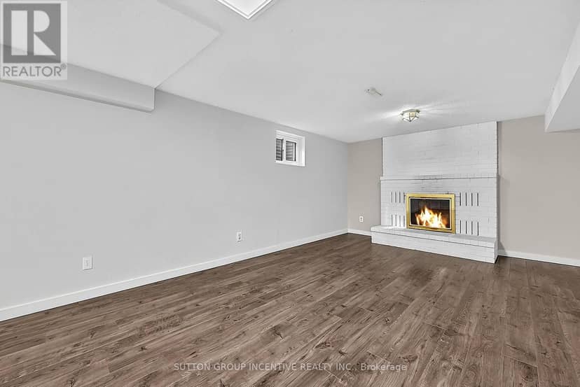 38 Trillium Crescent — photo 23 of 37