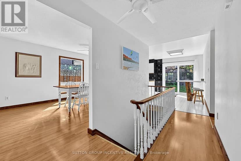 38 Trillium Crescent — photo 7 of 37