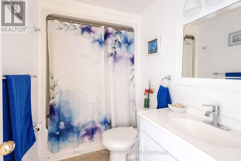 4 - 261 Rose Street — photo 15 of 24