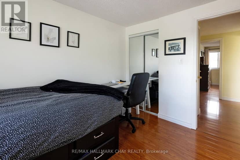 4 - 261 Rose Street — photo 16 of 24