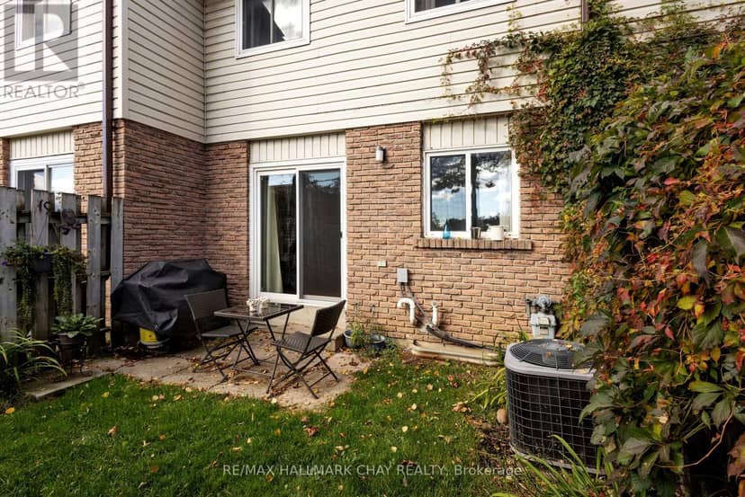 4 - 261 Rose Street — photo 22 of 24