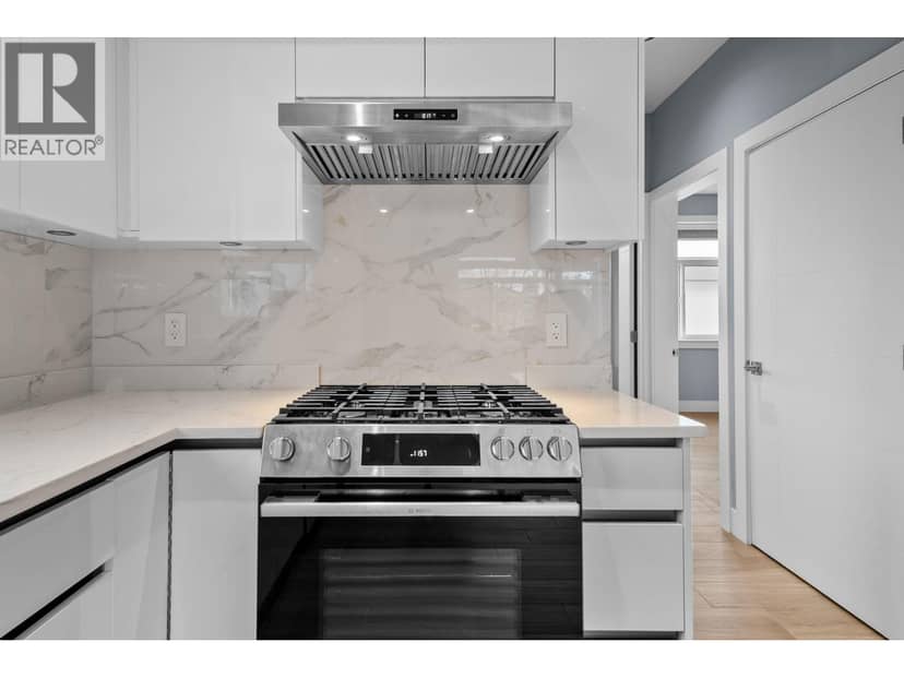 3 2557 W KING EDWARD STREET, Vancouver, photo 4