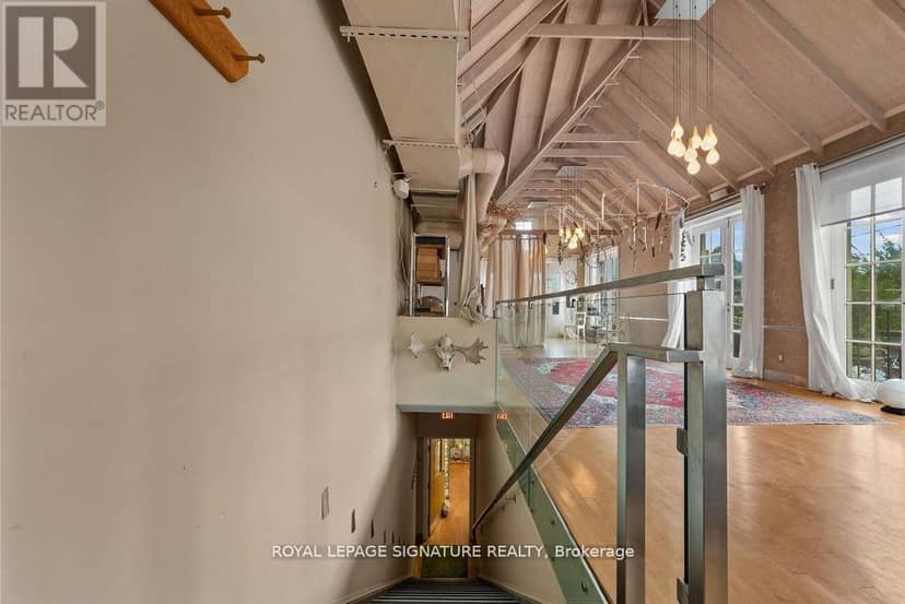154 Harbord Street — photo 23 of 40