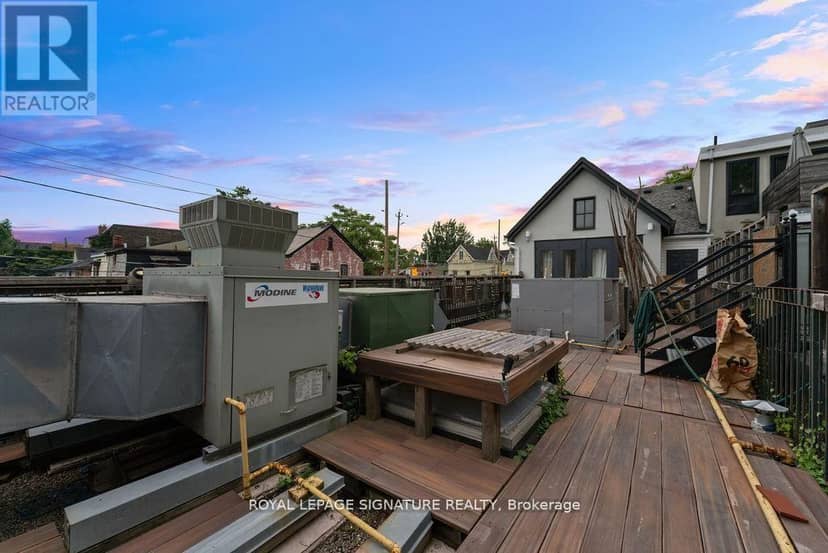 154 Harbord Street — photo 32 of 40