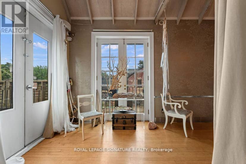 154 Harbord Street — photo 29 of 40