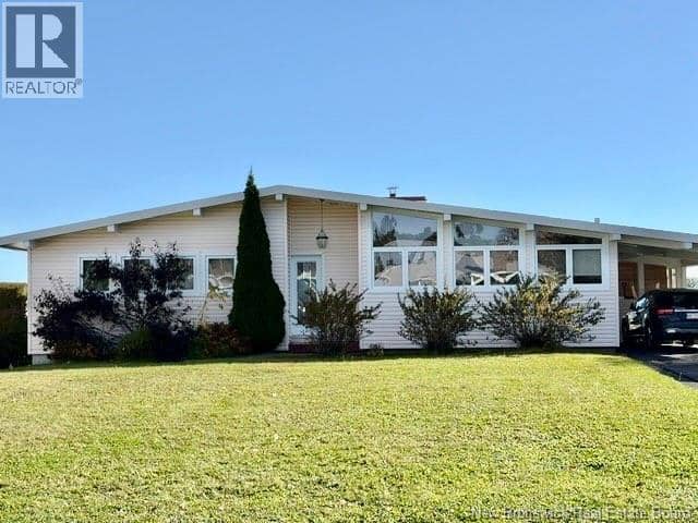 1015 Winton Crescent, Bathurst