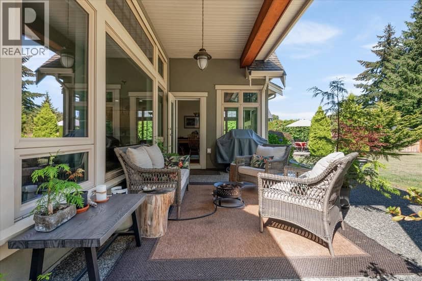 601 Meadow Dr — photo 21 of 40