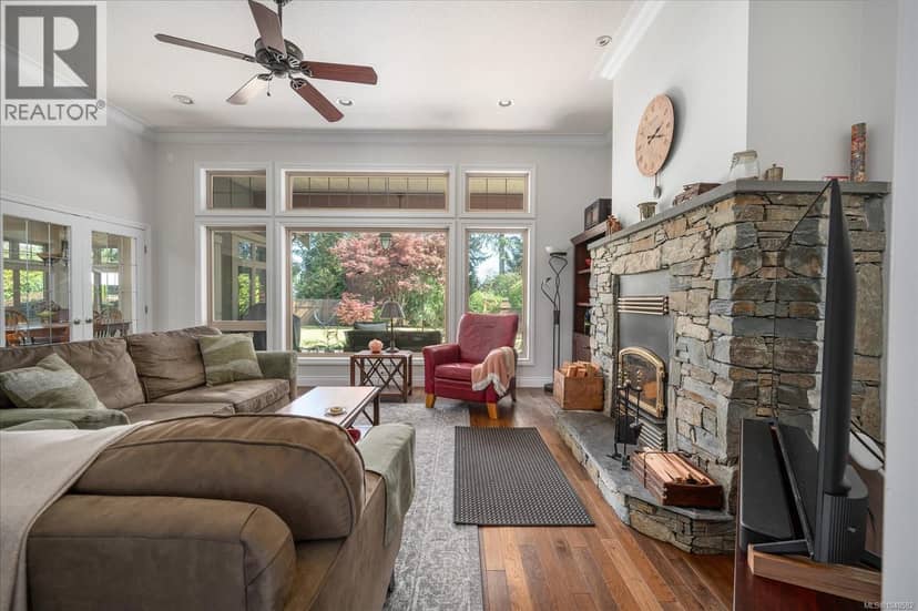 601 Meadow Dr — photo 30 of 40