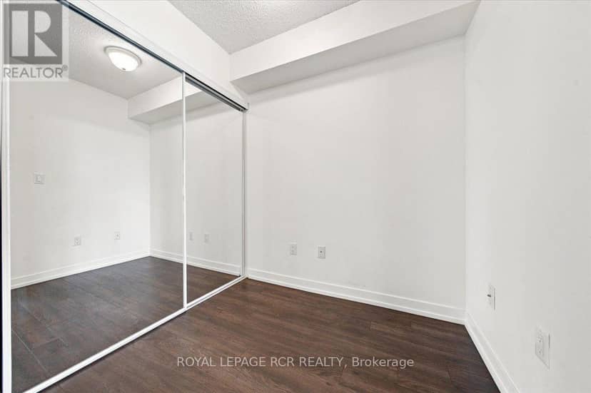908 - 812 Lansdowne Avenue, Toronto, photo 4