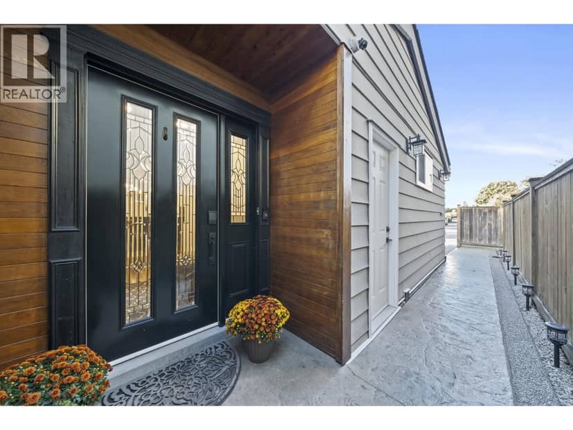 4326 Bonavista Drive, Richmond, photo 2