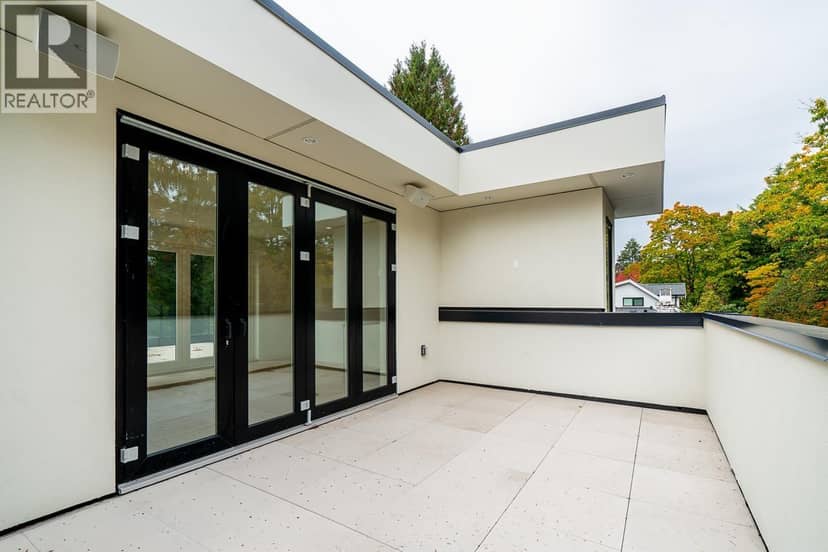 1 5061 BLENHEIM STREET, Vancouver, photo 8