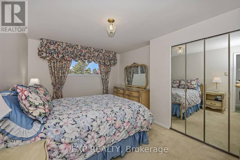 2161 Valley Drive — photo 17 of 40