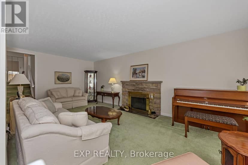 2161 Valley Drive, Ottawa, photo 5