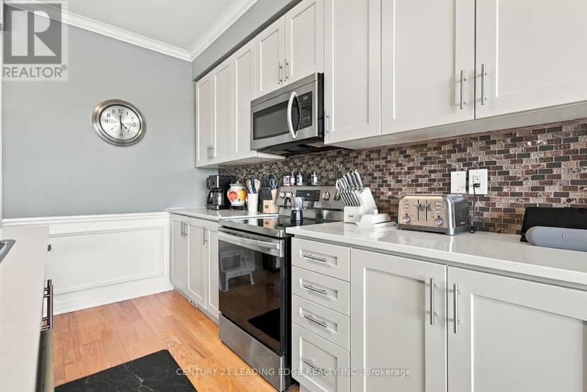 119 Yacht Drive — photo 18 of 40