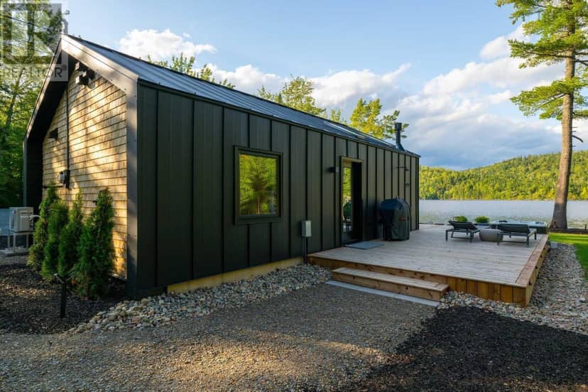 1639 Myra Road, Porters Lake, photo 4