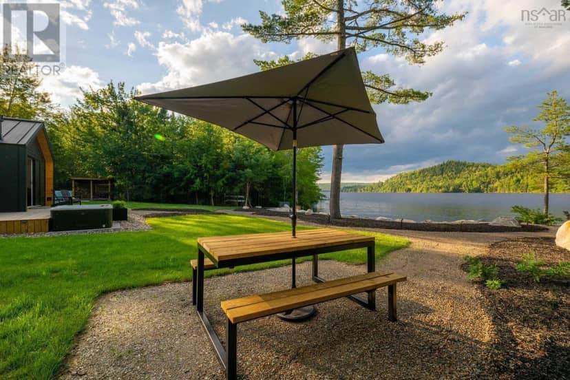 1639 Myra Road, Porters Lake, photo 7
