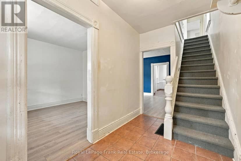 492 Hopkins Avenue — photo 16 of 40