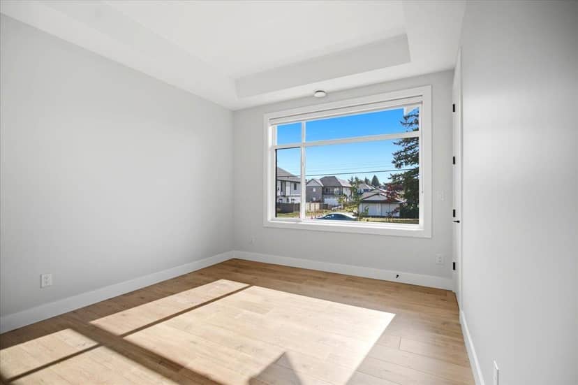 32611 CHERRY AVENUE, Mission, photo 2
