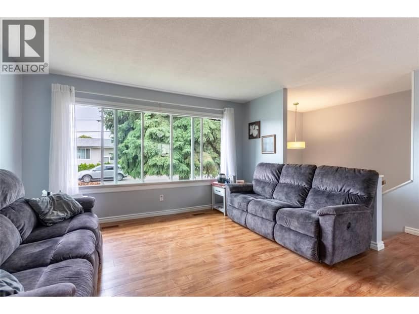690 Alberni Avenue, Kamloops, photo 5