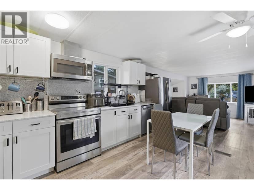 5317 Freda Avenue, Kamloops, photo 3