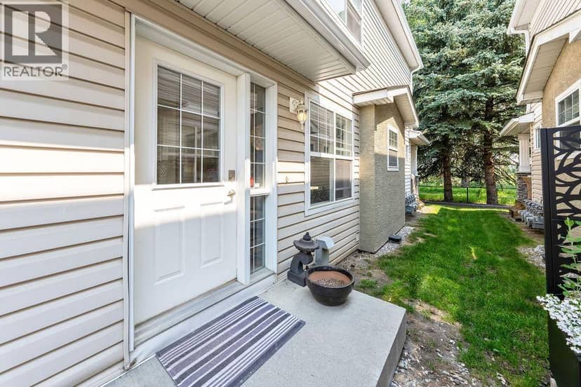 59, 2318 17 Street SE — photo 9 of 40