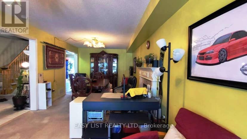 35 Raquel Street — photo 11 of 40