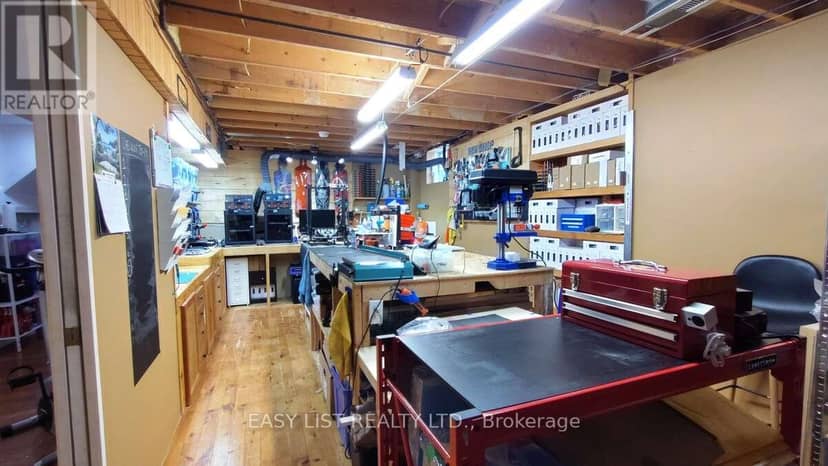 35 Raquel Street — photo 34 of 40