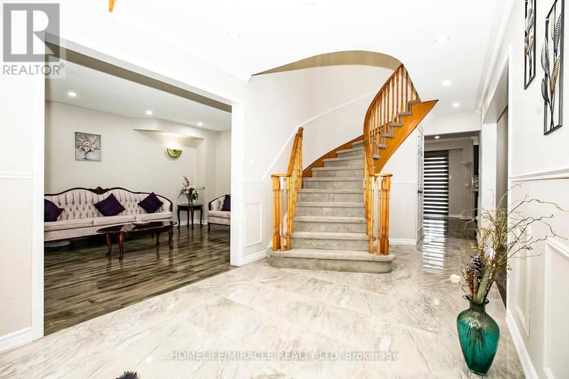 5 Butlermere Drive, Brampton, photo 4
