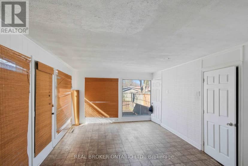 250 Macdonald Avenue — photo 13 of 39