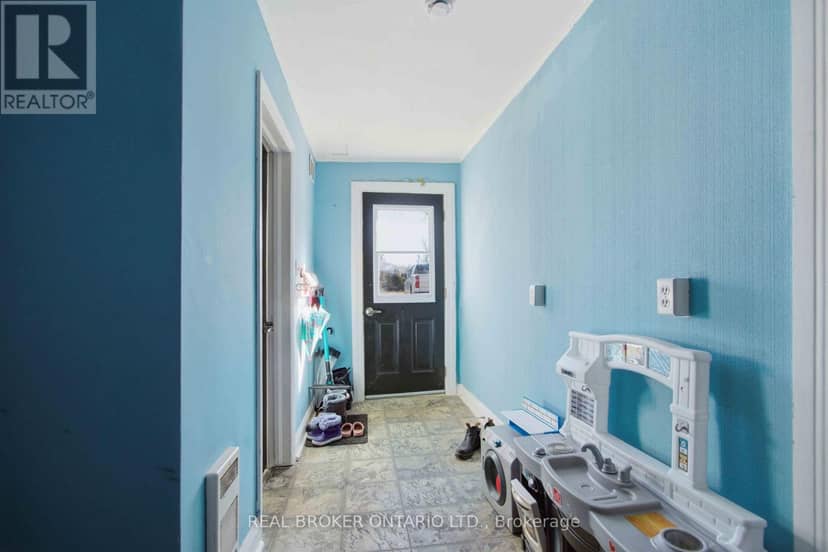 250 Macdonald Avenue — photo 22 of 39