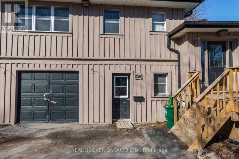 250 Macdonald Avenue — photo 3 of 39