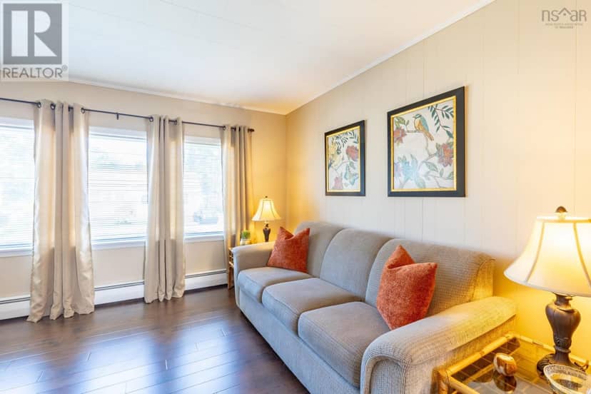 73 King Street — photo 13 of 39