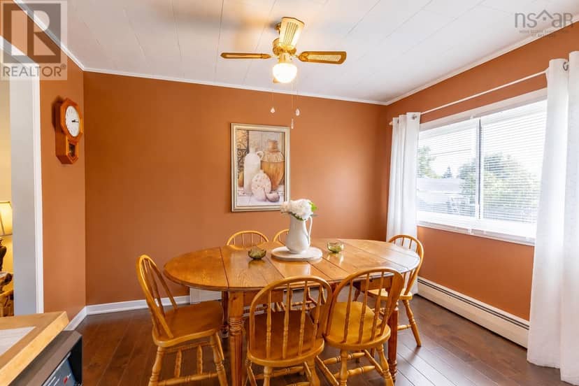 73 King Street, Yarmouth, photo 8