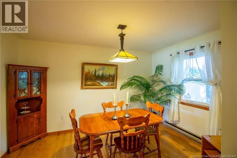 5 Ashfield Drive — photo 12 of 40