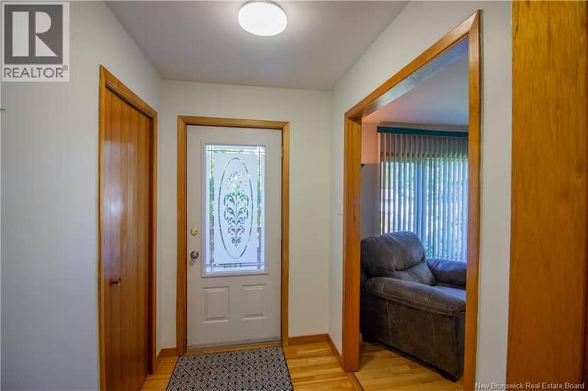 5 Ashfield Drive — photo 16 of 40