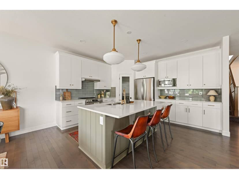 3722 Kidd Cr SW — photo 11 of 40
