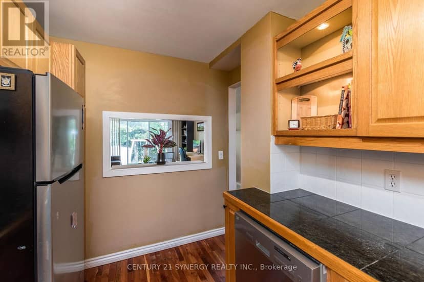 68 Sheldrake Drive — photo 9 of 40