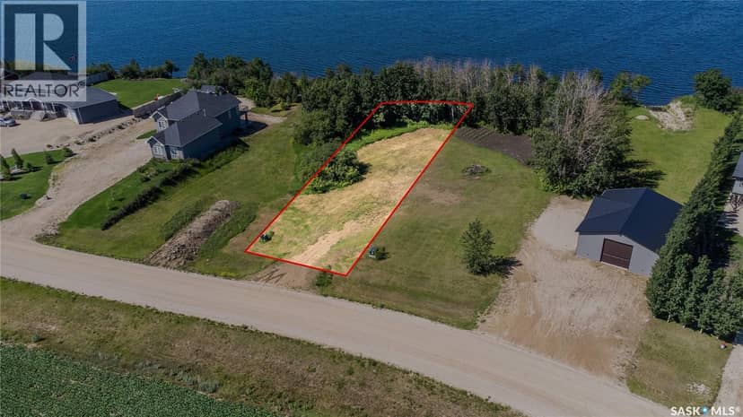 37 Pape DRIVE, Humboldt Lake