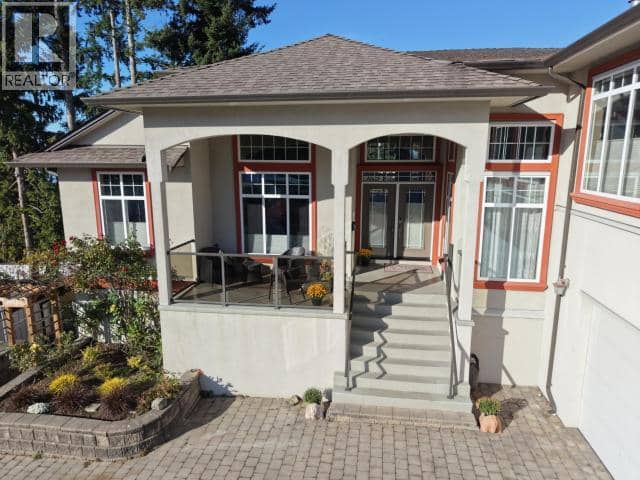 6929 RETASKIT CRT, Powell River, photo 4