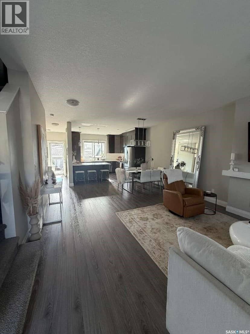 5325 Green Silverberry DRIVE E — photo 10 of 32