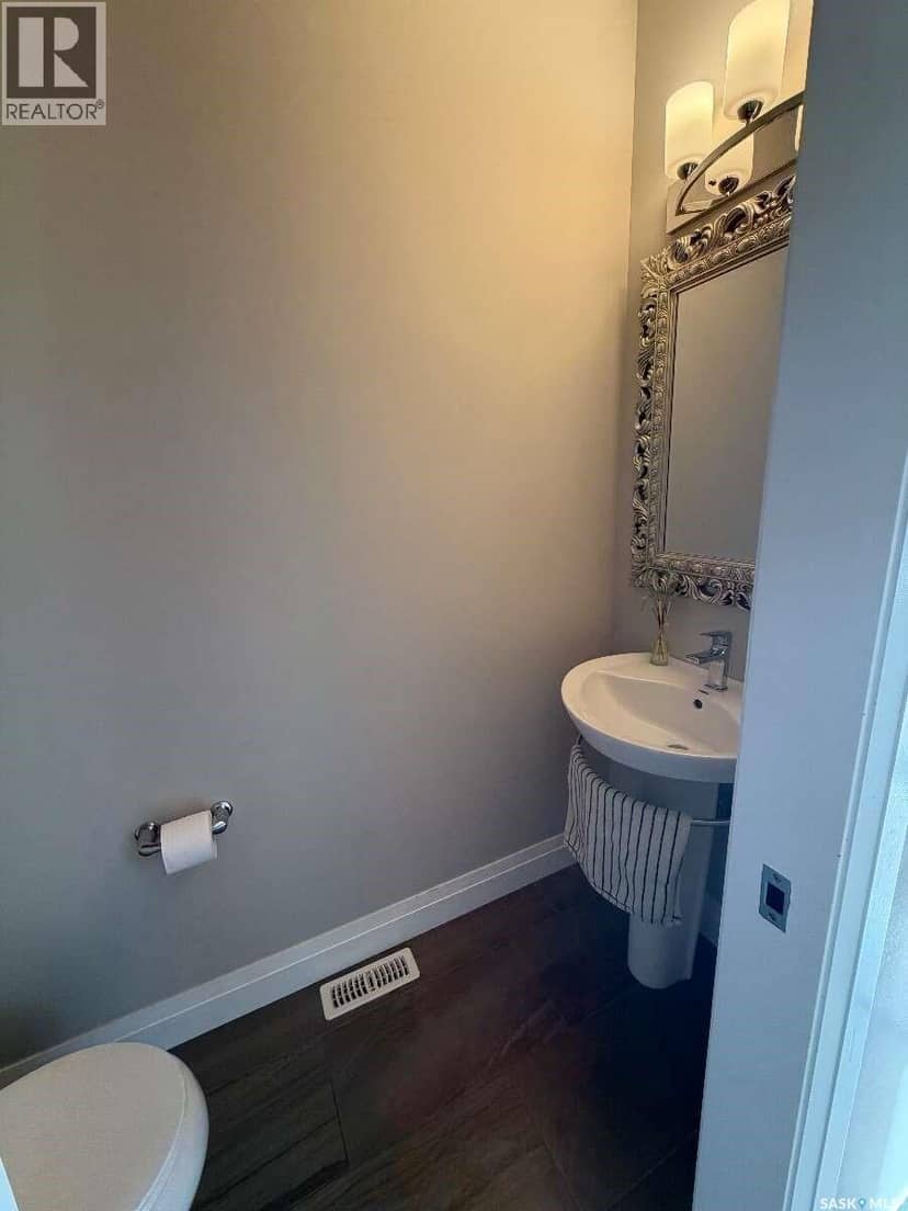 5325 Green Silverberry DRIVE E — photo 16 of 32