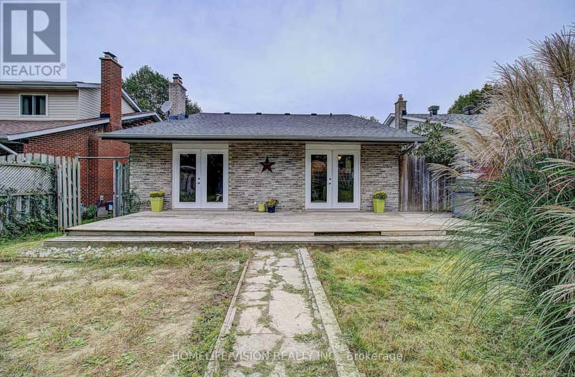 25 Radcliffe Drive — photo 33 of 39