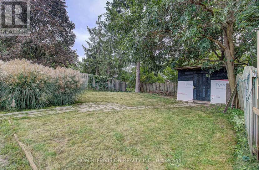 25 Radcliffe Drive — photo 37 of 39