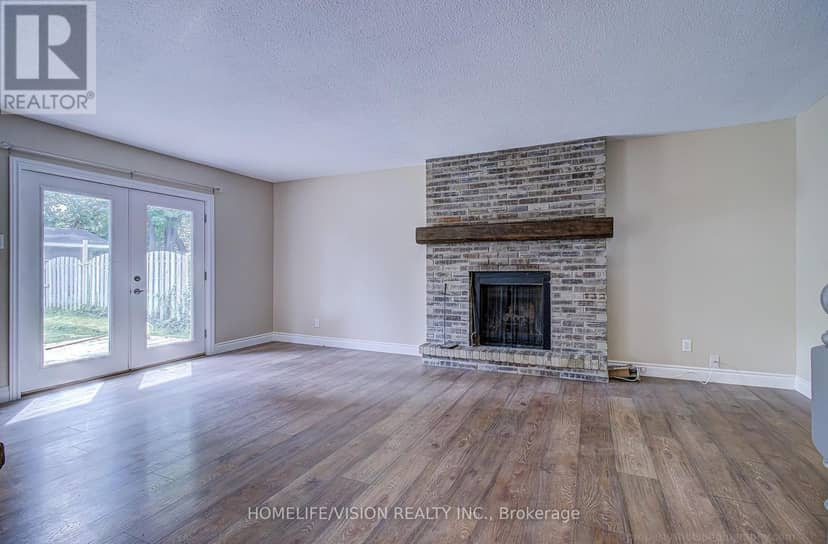 25 Radcliffe Drive — photo 6 of 39