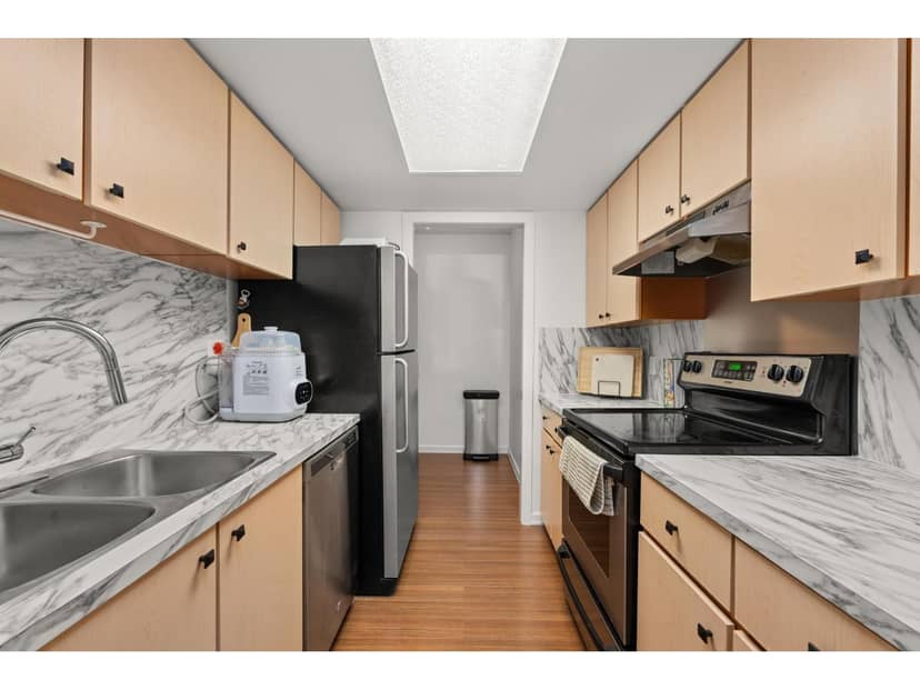 111 1341 GEORGE STREET, White Rock, photo 7